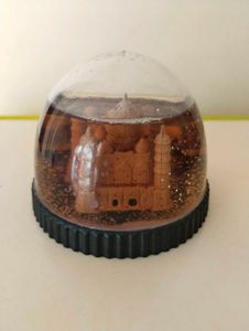 Taj Mahal Snow Globe condition good