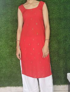 Red Slevless Kurta