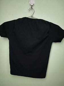 H&amp;M Black Crisscross Crop Top