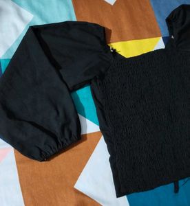 Black Stylish Crop Top