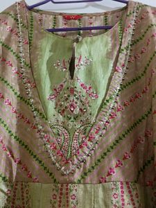 W Brand Kurta Set