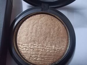 MAC HIGHLIGHTER OH DARLING ORIGINAL