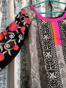 Elegant Embroidered Kurta