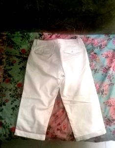 A White mens Shorts
