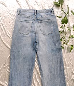 H&amp;M Straight Fit Jeans (24-26)