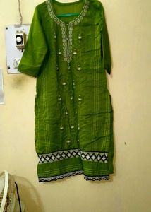 Green Embroidered Kurta set