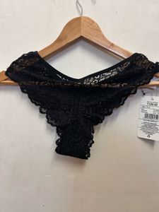 Black Lace Panties