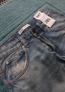Zara Baggy Jeans