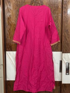 Magenta Embellished Kurti - Size L