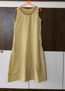 2 Pc Ethnic Gown
