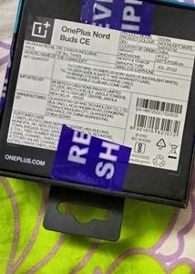 Oneplus Nords  Buts CE( MoonLight White) Charge Ceble