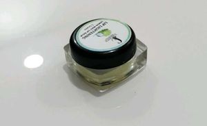 Callesta Lip Lightening Balm