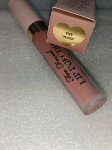 Too Faced Lip Injection Size QUeen