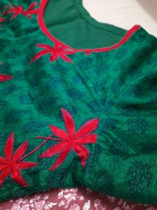 44 To 50 Size Silk Paisley Embroidery Kurti Top