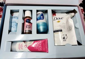 Be Beautiful Sample Box, Brand New