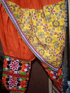 Oreenge  Dhoti Kediyu