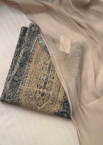 Elegant Paisley Print Kurta