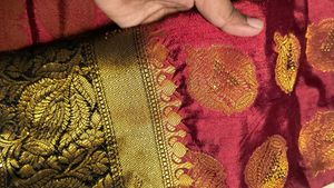 Elegant Red &amp; Gold Saree