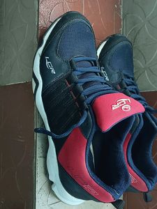Sports Shoes