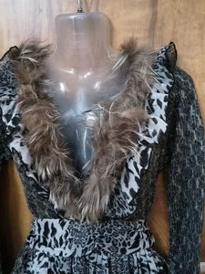 EXCLUSIVE 💖🥳IMPORTED FUR DETAILED TOP💝