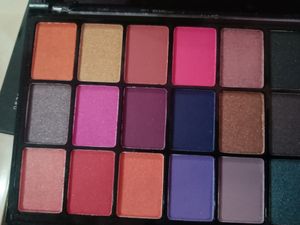 Professional Eye Shadow Pallet