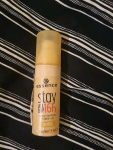 Essence Stay All Day Foundation