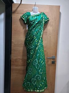 Green Bandhani Saree💚
