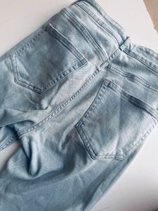 H&amp;M Slim Fit Jeans