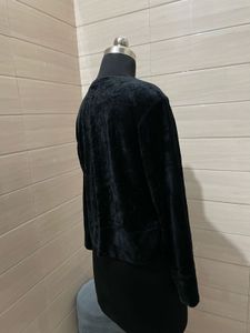 Stylish Black Cardigan velvet
