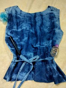 🎀Handmade Denim Tie-Dye Top with Lace🎀