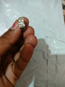 Earings Combo 4 Pairs  New Not Used.. Golden Color