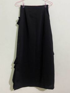 Black Skirt With Ruffles
