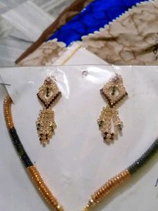 Necklace &amp; Earring Set