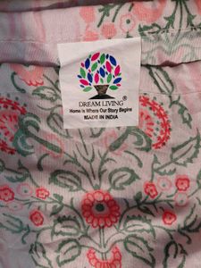 Floral Print Bedsheet Set with 2 pillowcovers