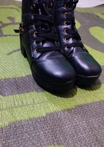 Boot 👢