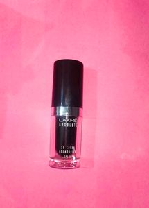 Lakme Absolute Foundation In Sale