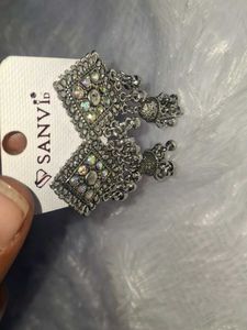 Sanvi Silver Earrings