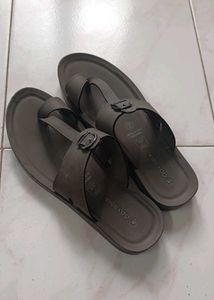 Odyssia Brown Sandals