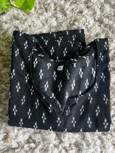 SHORT KURTI
