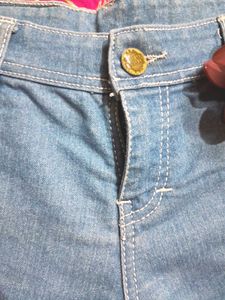 CUTE DENIM SHORTS FOR SUMMER☀️
