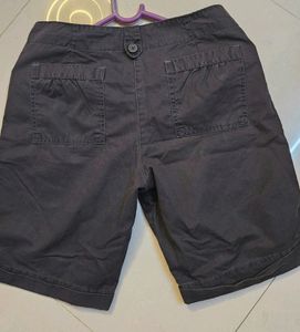 Women Grey Shorts with pockets