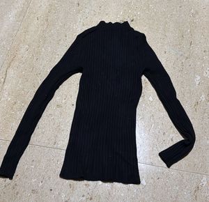 Ribbed Turtleneck Top