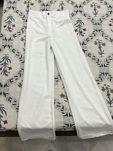 I Am Selling Jeans