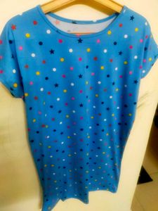 2 T Shirts