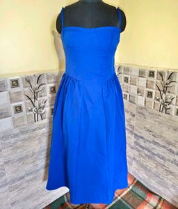 🎁Buy 2 Get 1 Free🎁Size Small Blue Midi Dress