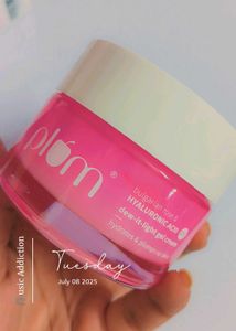 PLUM Hyaluronic Acid 1% Bulgarian Rose Gel Cream