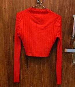 Red Ribbed Crop Top