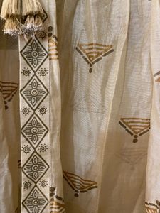 *Price Drop* 2 Pc Ethnic Gown