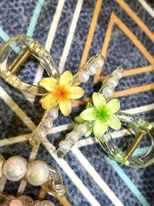 Cute Flower Hair Clips