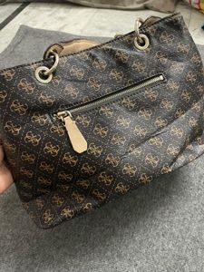 Guess Original Shoulder Bag